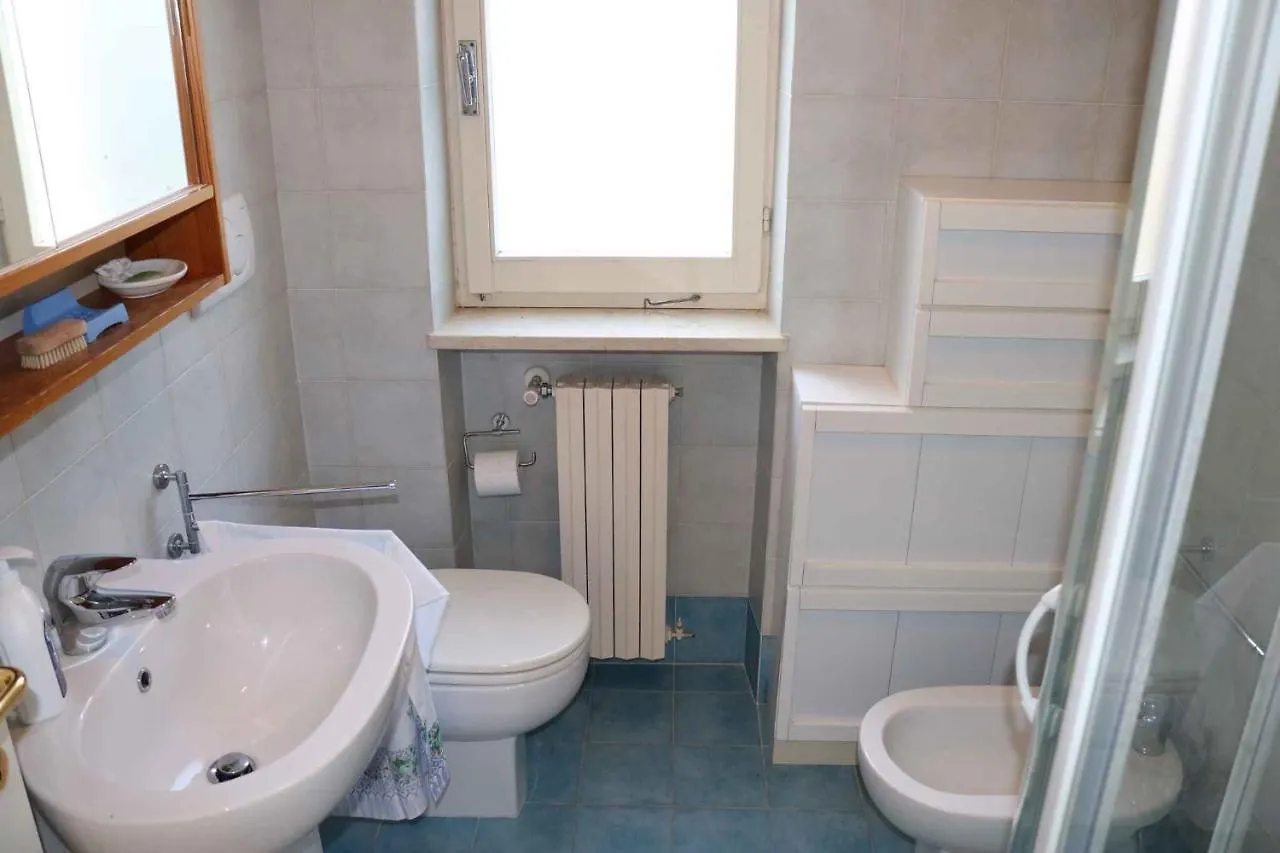 Apartment In Bardolino - Gardasee 39722 Italy